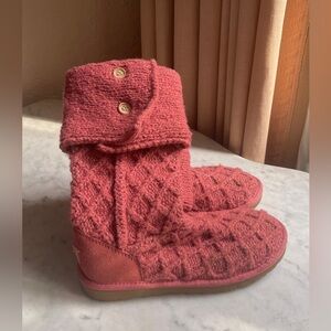 Size 5 UGG Knitted Boots